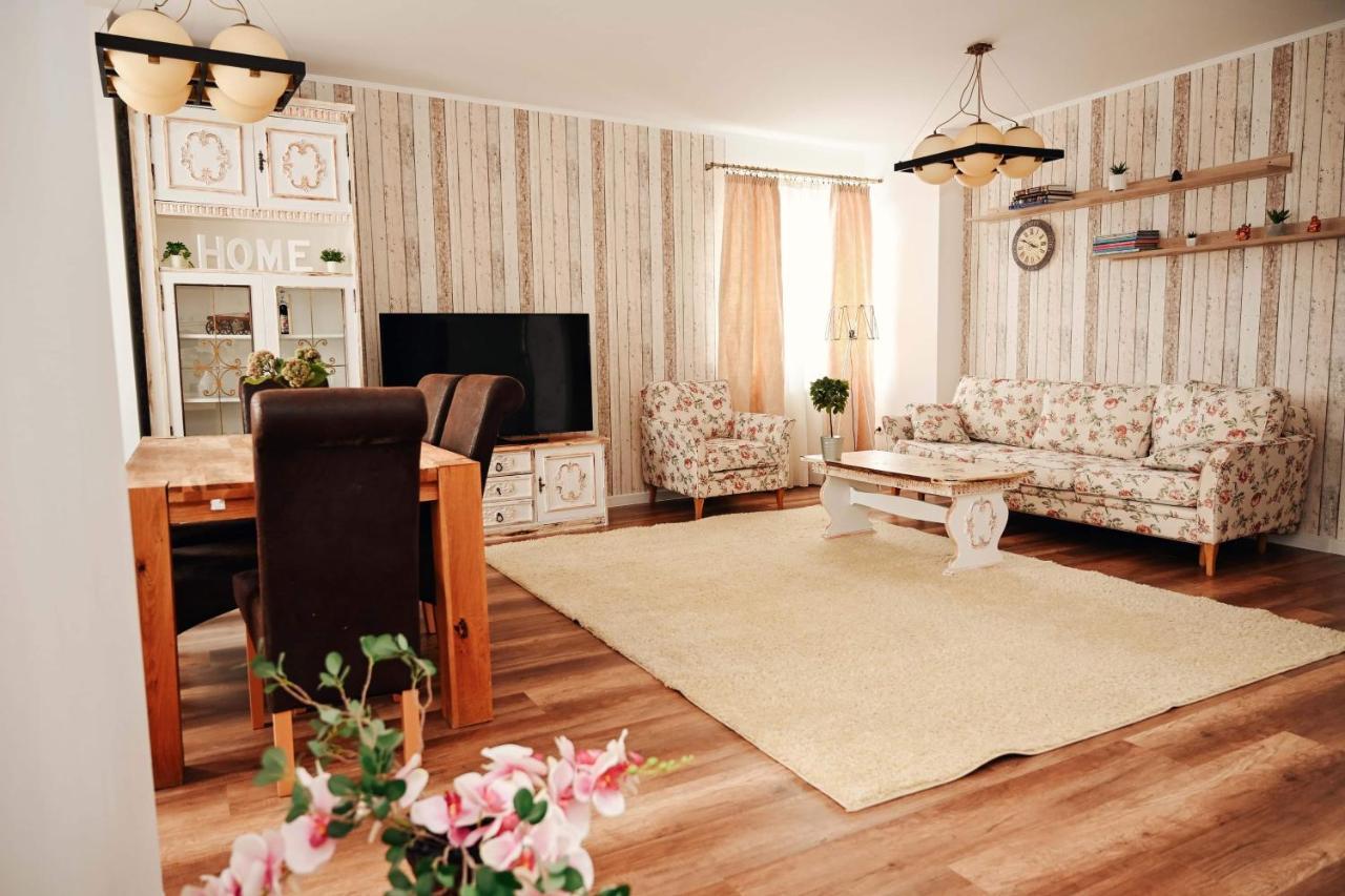 The View Penthouse Apartamento Braşov Exterior foto